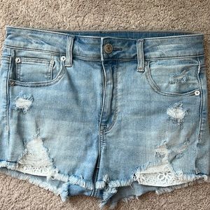American eagle light wash high rise shorts. Size 8 with a 2 inch inseam.